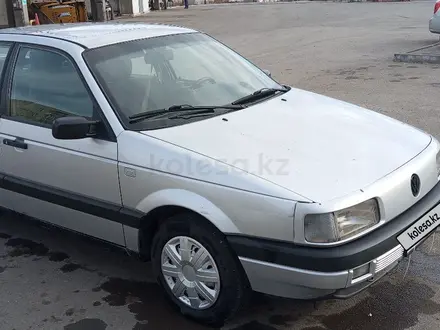 Volkswagen Passat 1990 года за 1 500 000 тг. в Караганда