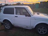 ВАЗ (Lada) Lada 2121 2017 года за 3 000 000 тг. в Семей – фото 4