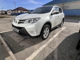 Toyota RAV4 2013 года за 8 890 000 тг. в Атырау – фото 2