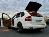 Porsche Cayenne 2008 года за 8 500 000 тг. в Алматы – фото 2