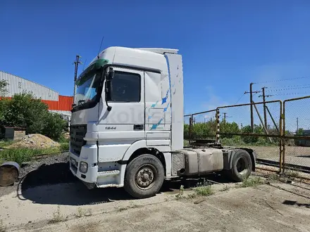 Mercedes-Benz  Actros 2006 года за 14 200 000 тг. в Астана – фото 3