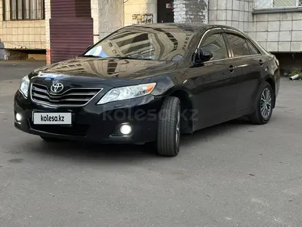 Toyota Camry 2010 года за 8 000 000 тг. в Павлодар – фото 2