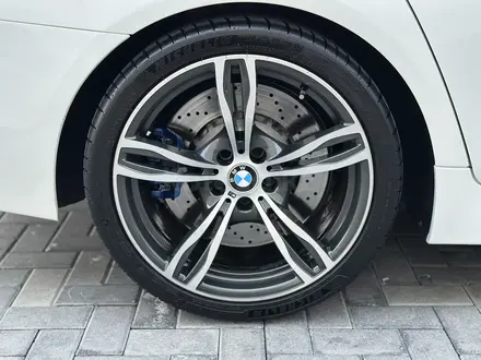 BMW M5 2012 года за 23 500 000 тг. в Алматы – фото 14