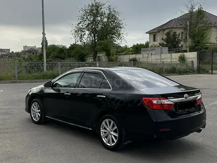 Toyota Camry 2014 года за 9 000 000 тг. в Шымкент – фото 6