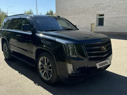 Cadillac Escalade 2020 года за 30 000 000 тг. в Астана – фото 3