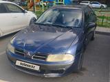 Mitsubishi Carisma 2000 года за 900 000 тг. в Астана