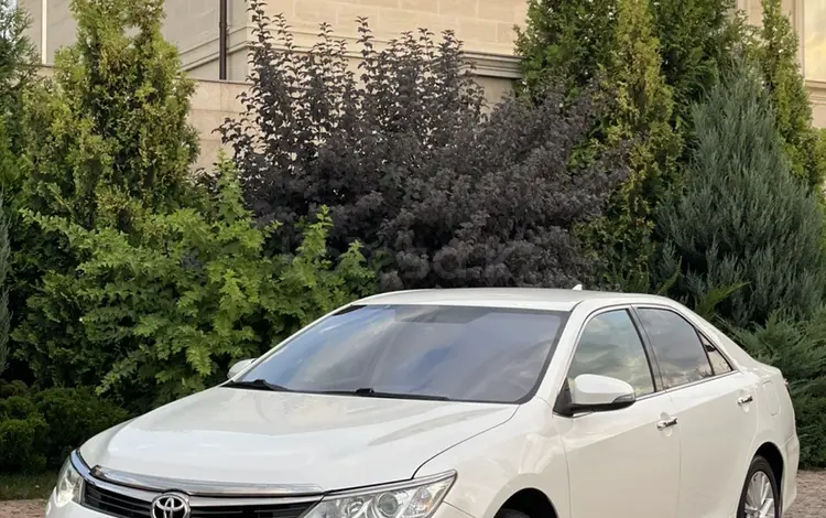 Toyota Camry 2015 годаүшін12 390 000 тг. в Алматы