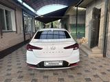 Hyundai Elantra 2020 года за 7 200 000 тг. в Алматы – фото 4