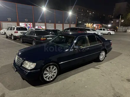 Mercedes-Benz S 320 1995 года за 5 000 000 тг. в Алматы – фото 4