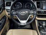 Toyota Highlander 2014 года за 13 900 000 тг. в Актобе – фото 4