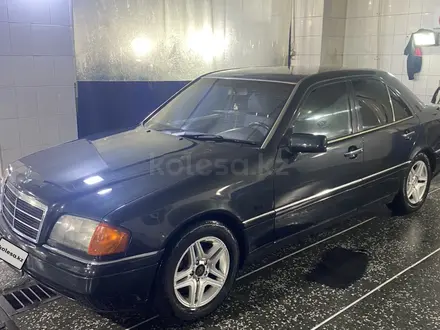 Mercedes-Benz C 220 1993 года за 2 450 000 тг. в Аксу – фото 7