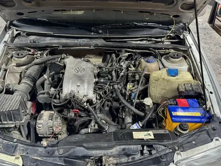 Volkswagen Passat 1995 года за 1 800 000 тг. в Шымкент – фото 16
