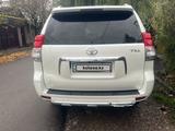 Toyota Land Cruiser Prado 2013 года за 16 700 000 тг. в Алматы – фото 2