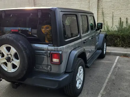 Jeep Wrangler 2019 года за 21 500 000 тг. в Алматы – фото 10