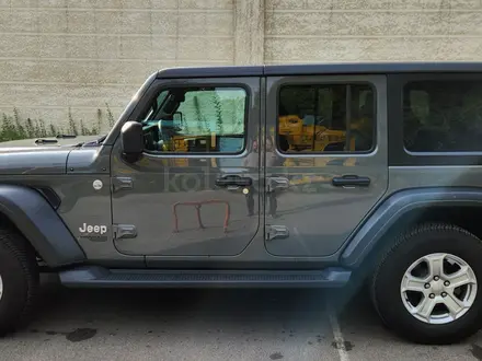 Jeep Wrangler 2019 года за 21 500 000 тг. в Алматы – фото 3