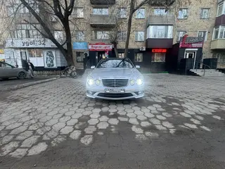Mercedes-Benz E 500