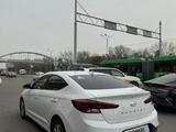 Hyundai Elantra 2019 годаүшін7 200 000 тг. в Алматы – фото 4