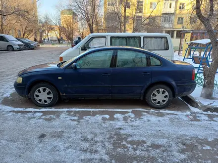 Volkswagen Passat 2000 года за 1 500 000 тг. в Астана – фото 3