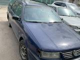 Volkswagen Passat 1995 годаүшін1 500 000 тг. в Астана – фото 3