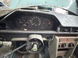 Морда Mercedes-Benz W124 до рестайлинг 102 2, 3 за 900 000 тг. в Актау – фото 3