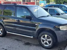 Ford Maverick, 2003