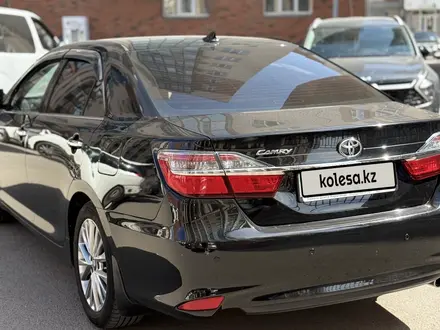 Toyota Camry 2017 года за 12 800 000 тг. в Караганда – фото 7