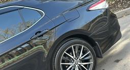 Toyota Camry 2021 года за 17 000 000 тг. в Алматы – фото 4