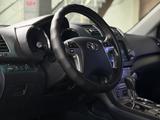 Toyota Highlander 2013 года за 12 500 000 тг. в Костанай – фото 4
