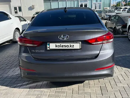 Hyundai Elantra 2017 года за 7 500 000 тг. в Кызылорда – фото 3