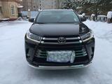 Toyota Highlander 2017 года за 30 000 000 тг. в Костанай – фото 2