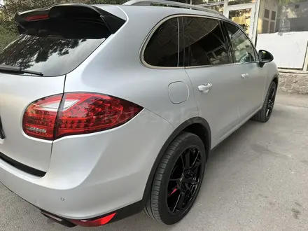 Porsche Cayenne 2013 года за 16 900 000 тг. в Алматы – фото 4