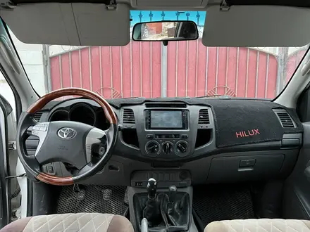 Toyota Hilux 2006 года за 6 100 000 тг. в Актау – фото 6