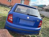 Skoda Fabia 2003 года за 350 000 тг. в Кокшетау – фото 2