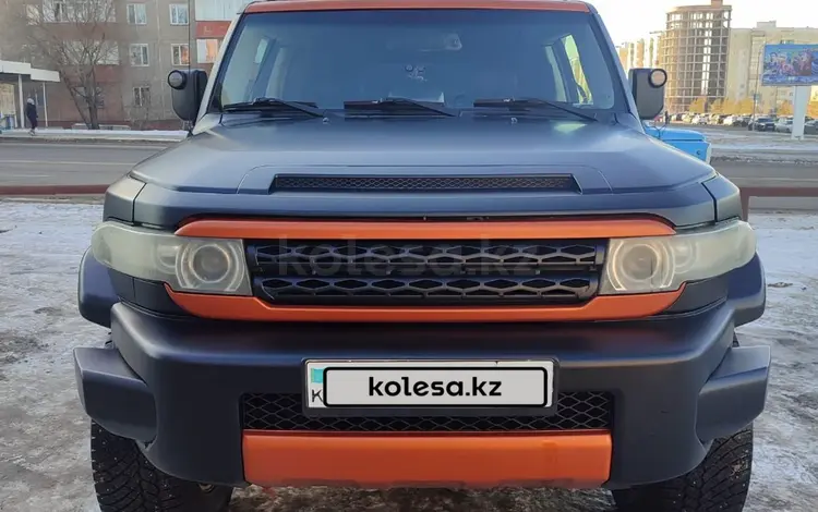 Toyota FJ Cruiser 2007 годаfor12 500 000 тг. в Караганда