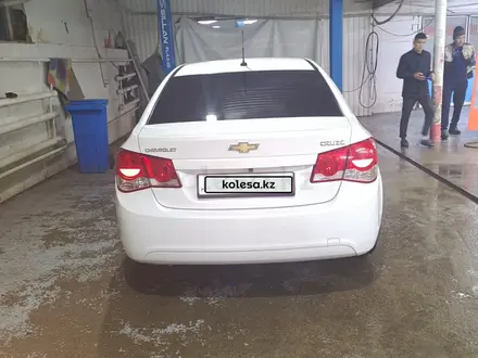 Chevrolet Cruze 2010 года за 3 500 000 тг. в Павлодар – фото 13