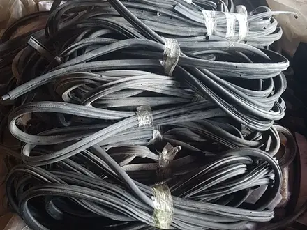 Уплотнители резина W140 W211 W221 за 10 000 тг. в Шымкент – фото 10