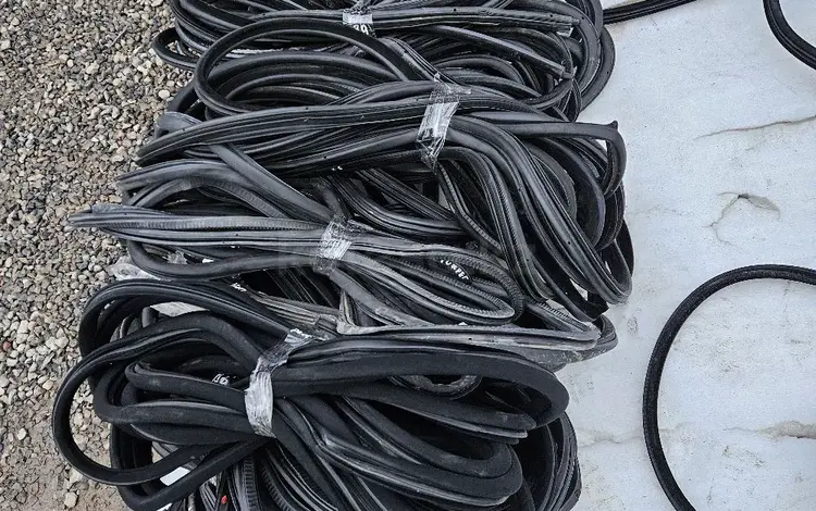 Уплотнители резина W140 W211 W221 за 10 000 тг. в Шымкент