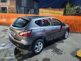 Nissan Qashqai 2011 года за 6 800 000 тг. в Экибастуз – фото 2