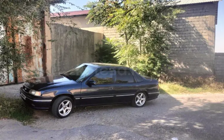 Opel Vectra 1993 годаfor1 300 000 тг. в Шымкент