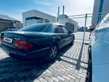 Mercedes-Benz E 200 1995 года за 1 900 000 тг. в Кызылорда – фото 2