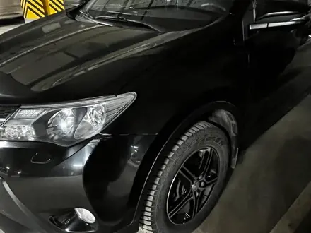 Toyota RAV4 2013 года за 9 000 000 тг. в Астана – фото 4