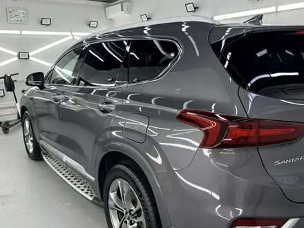 Hyundai Santa Fe 2020 года за 12 800 000 тг. в Алматы – фото 4