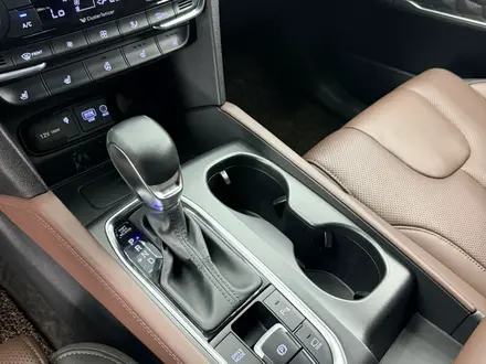 Hyundai Santa Fe 2020 года за 12 800 000 тг. в Алматы – фото 30