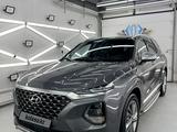 Hyundai Santa Fe 2020 года за 12 800 000 тг. в Алматы