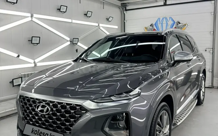 Hyundai Santa Fe 2020 года за 12 800 000 тг. в Алматы