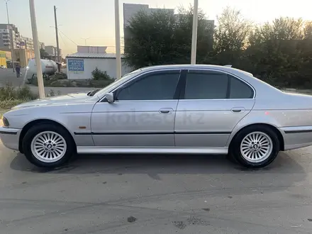 BMW 520 1997 года за 3 200 000 тг. в Уральск – фото 9