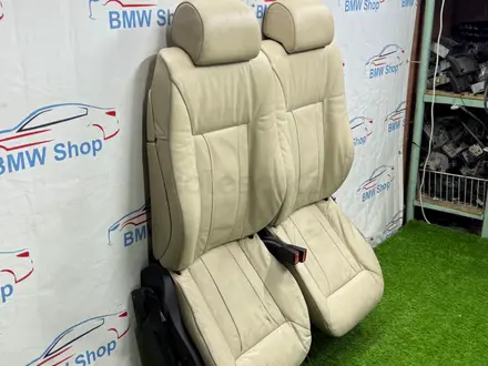 Передние сидения с ломающейся спинкой от BMW X5 E53 4.8 is комфорт х5 е53 за 370 000 тг. в Шымкент