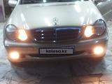 Mercedes-Benz C 240 2000 годаfor3 300 000 тг. в Караганда – фото 2