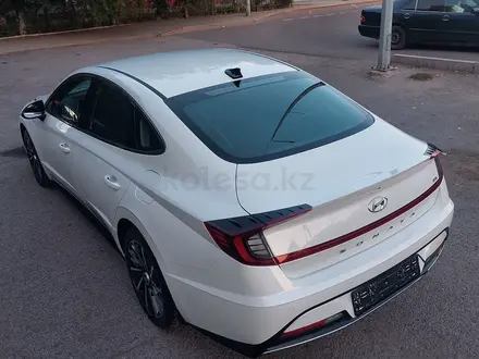 Hyundai Sonata 2022 года за 14 000 000 тг. в Караганда – фото 13