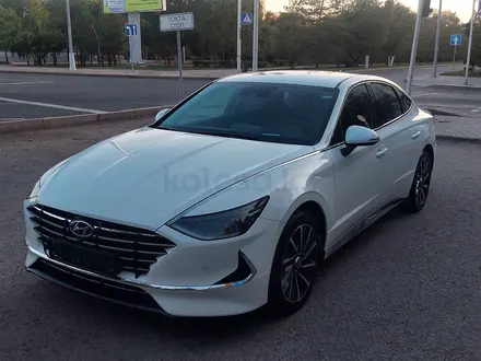 Hyundai Sonata 2022 года за 14 000 000 тг. в Караганда – фото 3